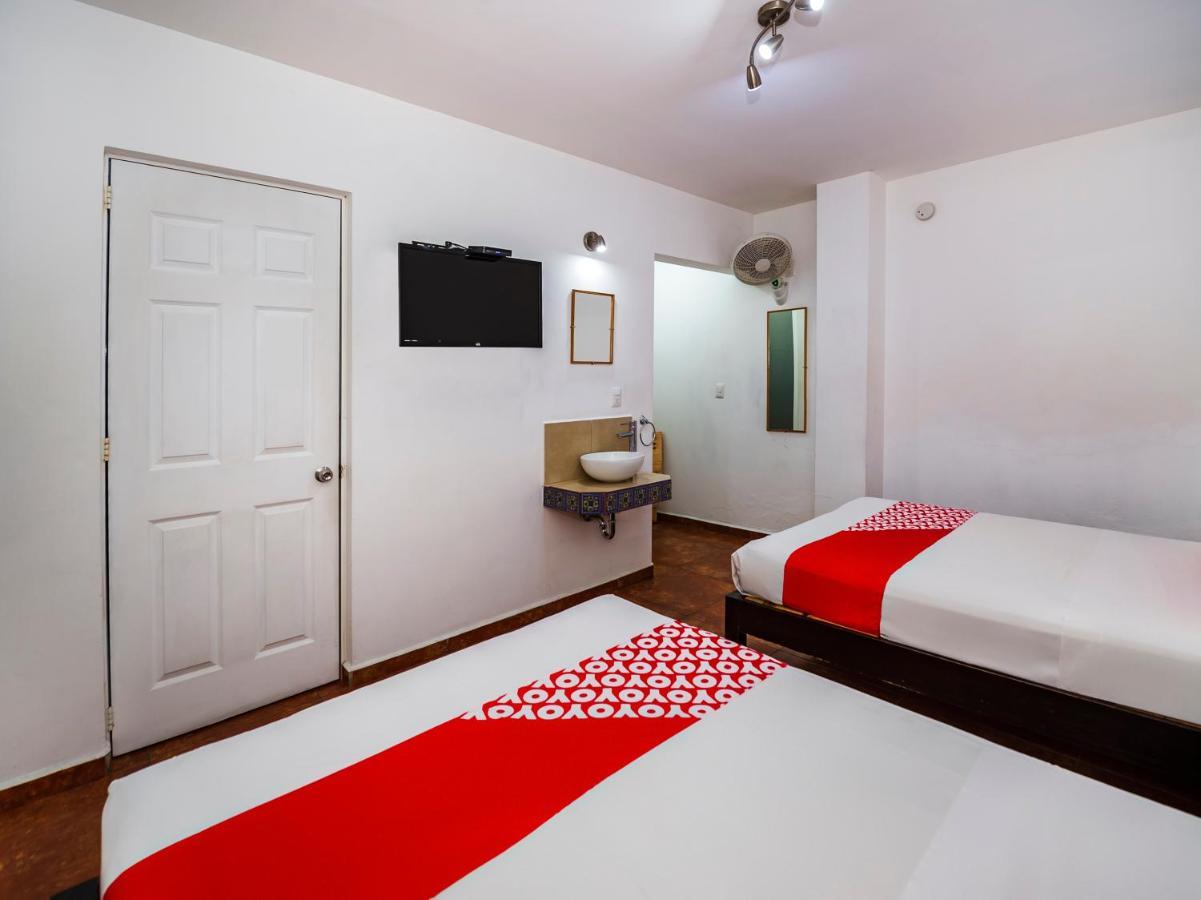 Itza Hotal & Cafe Hotel Queretaro Exterior photo